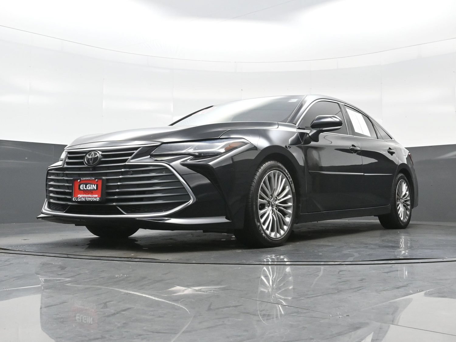 Used 2020 Toyota Avalon Limited w/ Advanced Safety Package FWD image 29