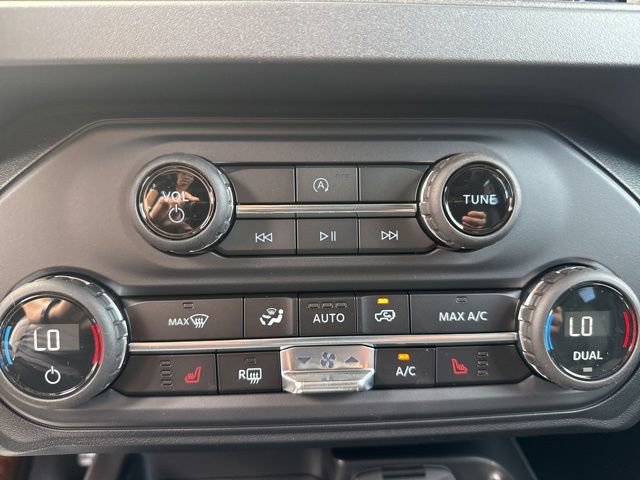 New 2025 Ford Bronco Big Bend image 17