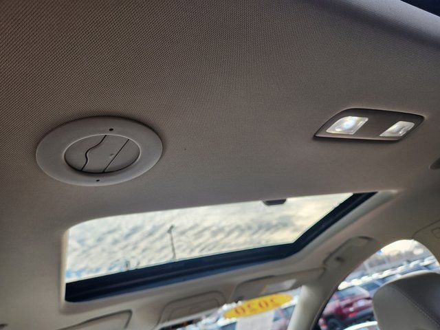 Used 2020 Buick Enclave Premium w/ Sun and Sites Package image 9