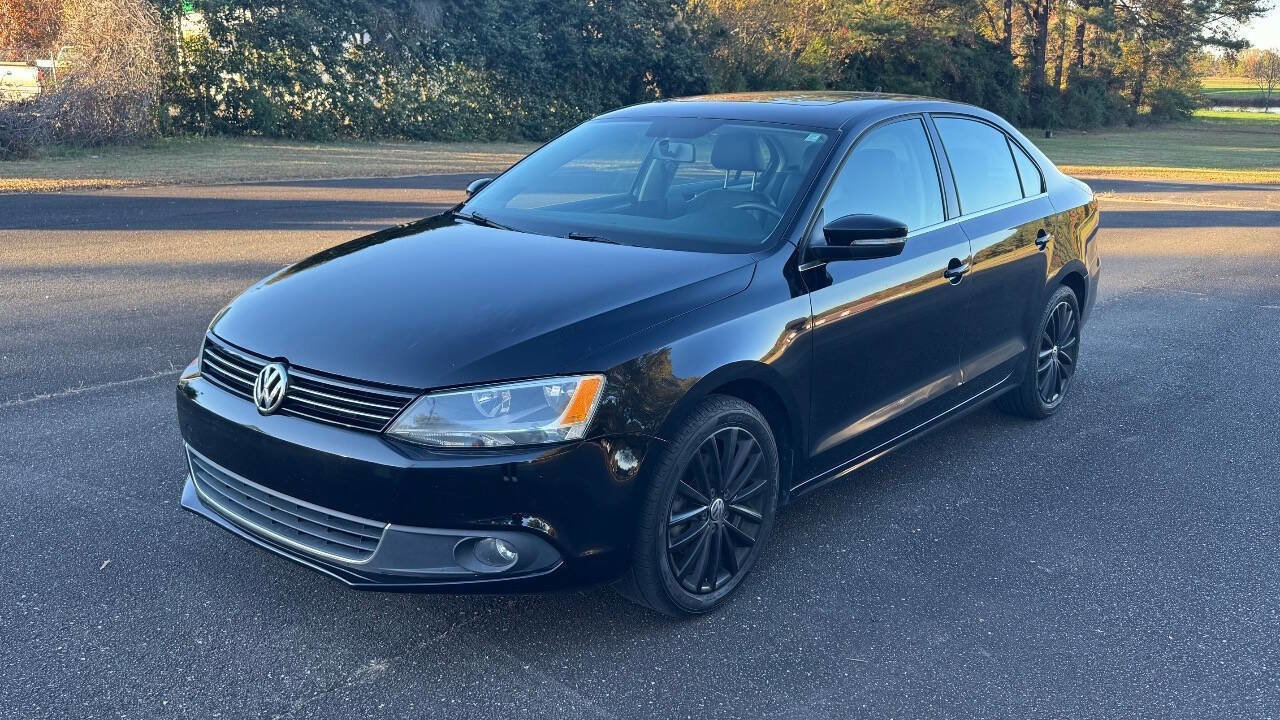 Used 2014 Volkswagen Jetta SEL image 4