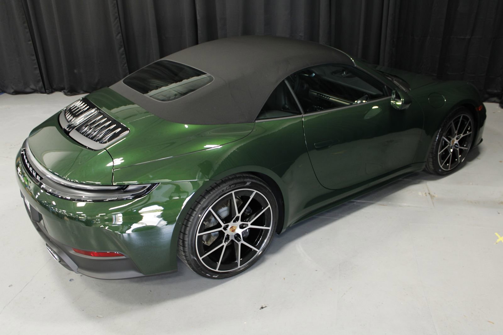 New 2026 Porsche 911 Carrera RWD image 21