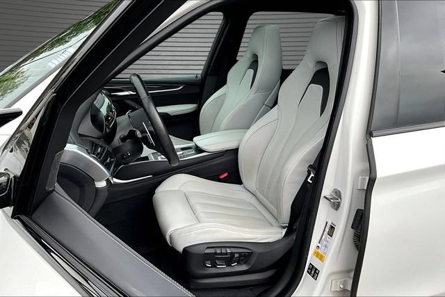 Used 2018 BMW X5 M AWD/4WD image 20