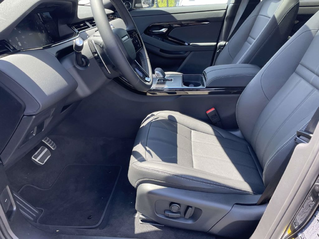 New 2026 Land Rover Range Rover Evoque Hoxton AWD/4WD image 14