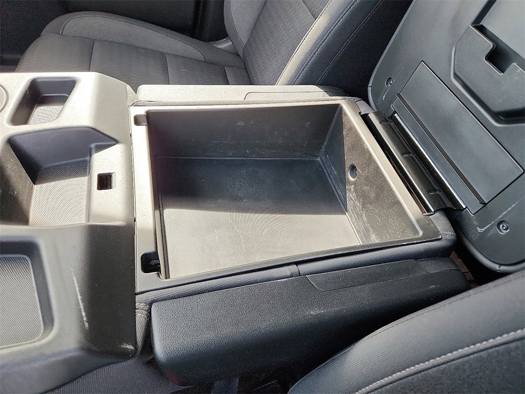 Used 2024 Chevrolet Silverado 2500 LT w/ Convenience Package image 29