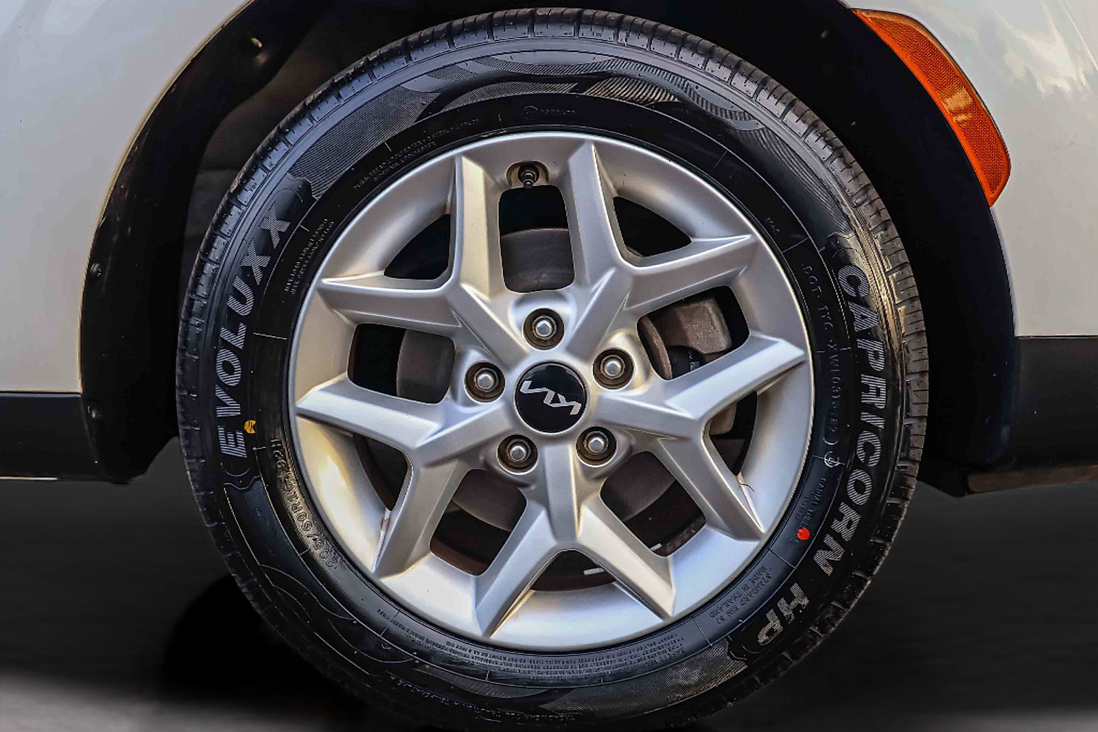 Certified 2023 Kia Soul S FWD image 29