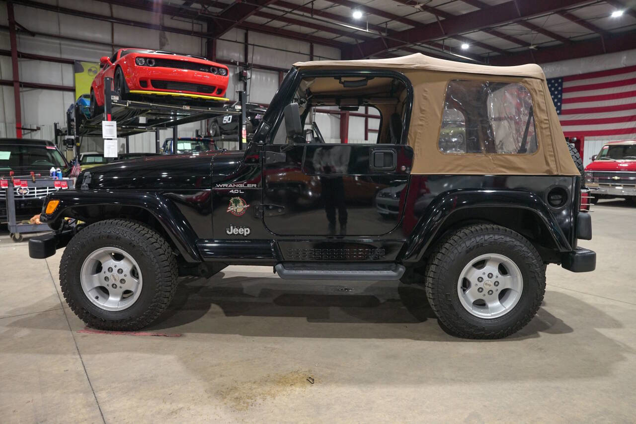 Used 2001 Jeep Wrangler Sahara image 23
