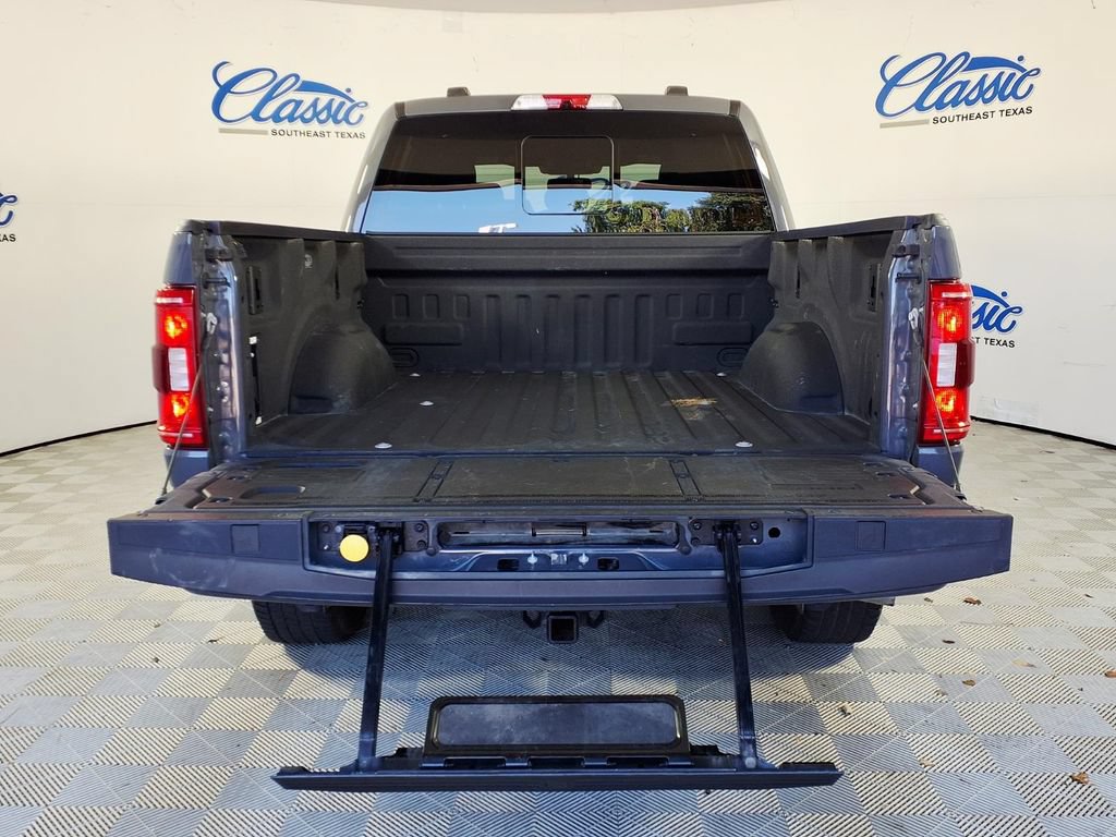 Used 2021 Ford F150 XLT w/ Equipment Group 302A High AWD/4WD image 5