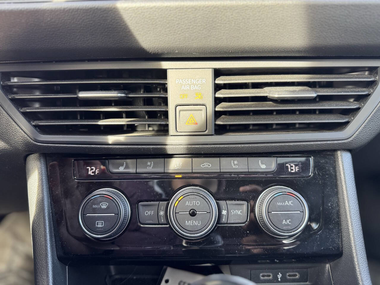 Used 2021 Volkswagen Jetta GLI Autobahn image 23