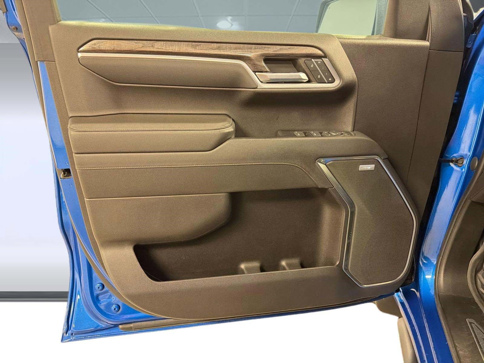 Used 2022 Chevrolet Silverado 1500 LTZ image 20