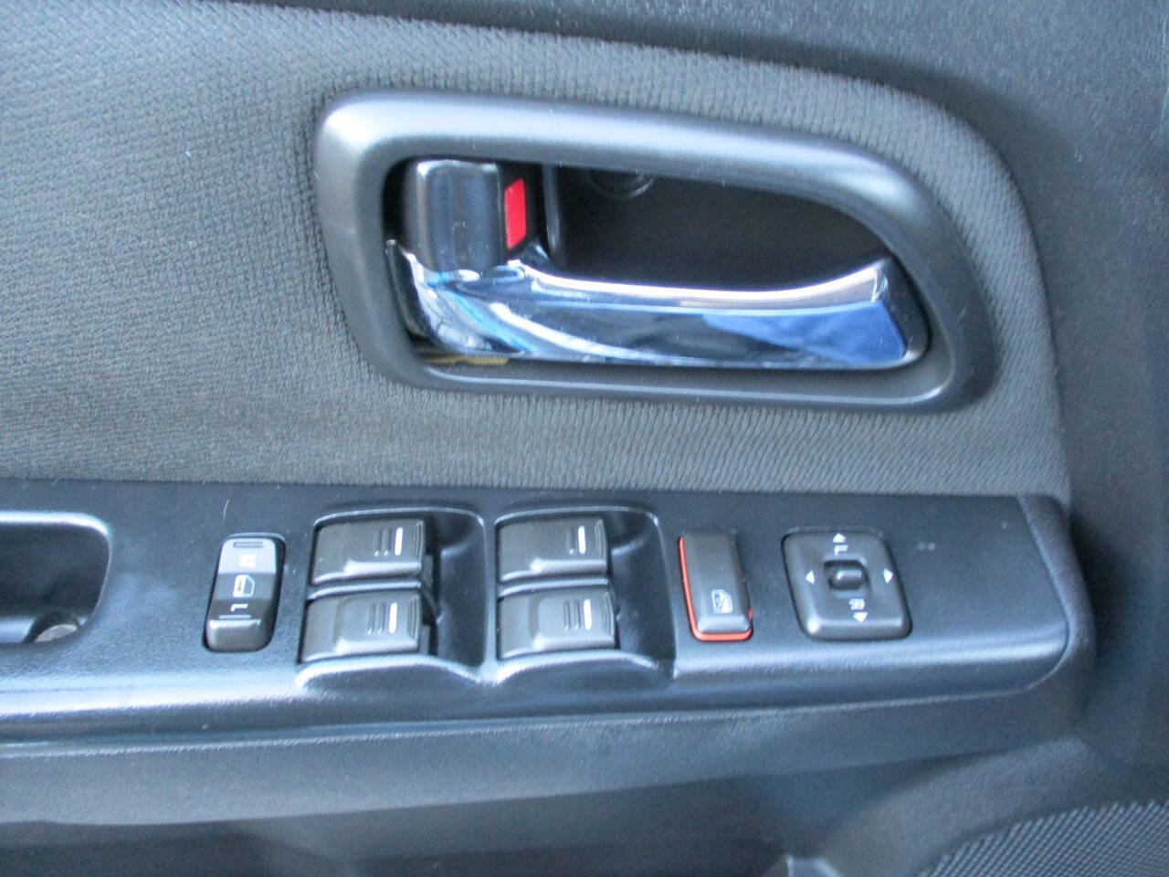 Used 2012 Chevrolet Colorado LT image 36