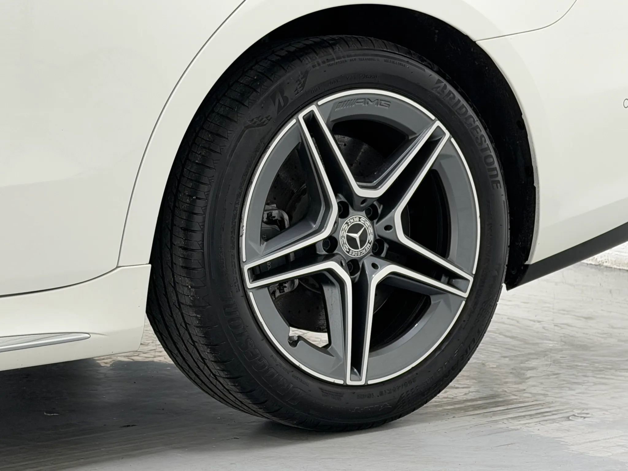 Used 2023 Mercedes-Benz S 580 4MATIC Sedan image 45