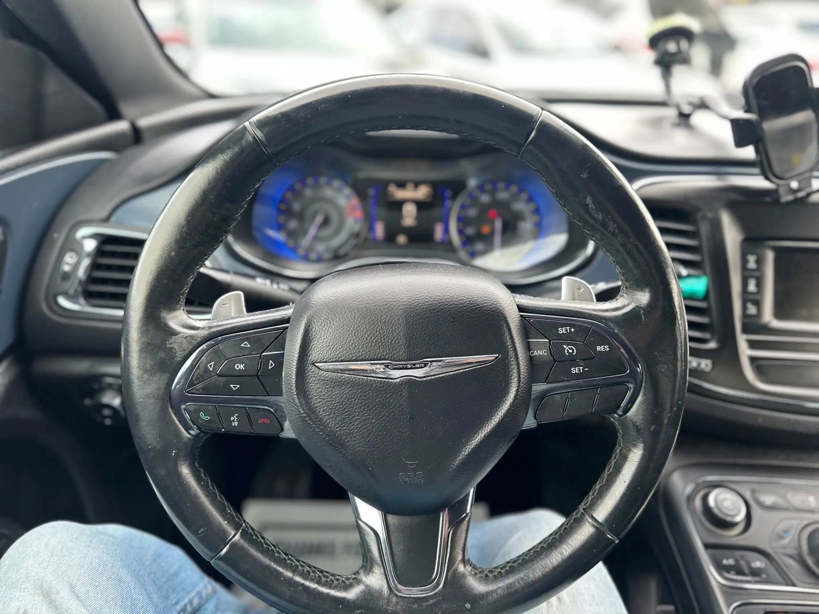 Used 2015 Chrysler 200 S image 10