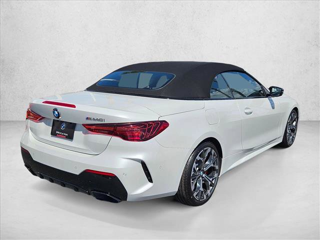 New 2026 BMW M440i Convertible RWD image 2