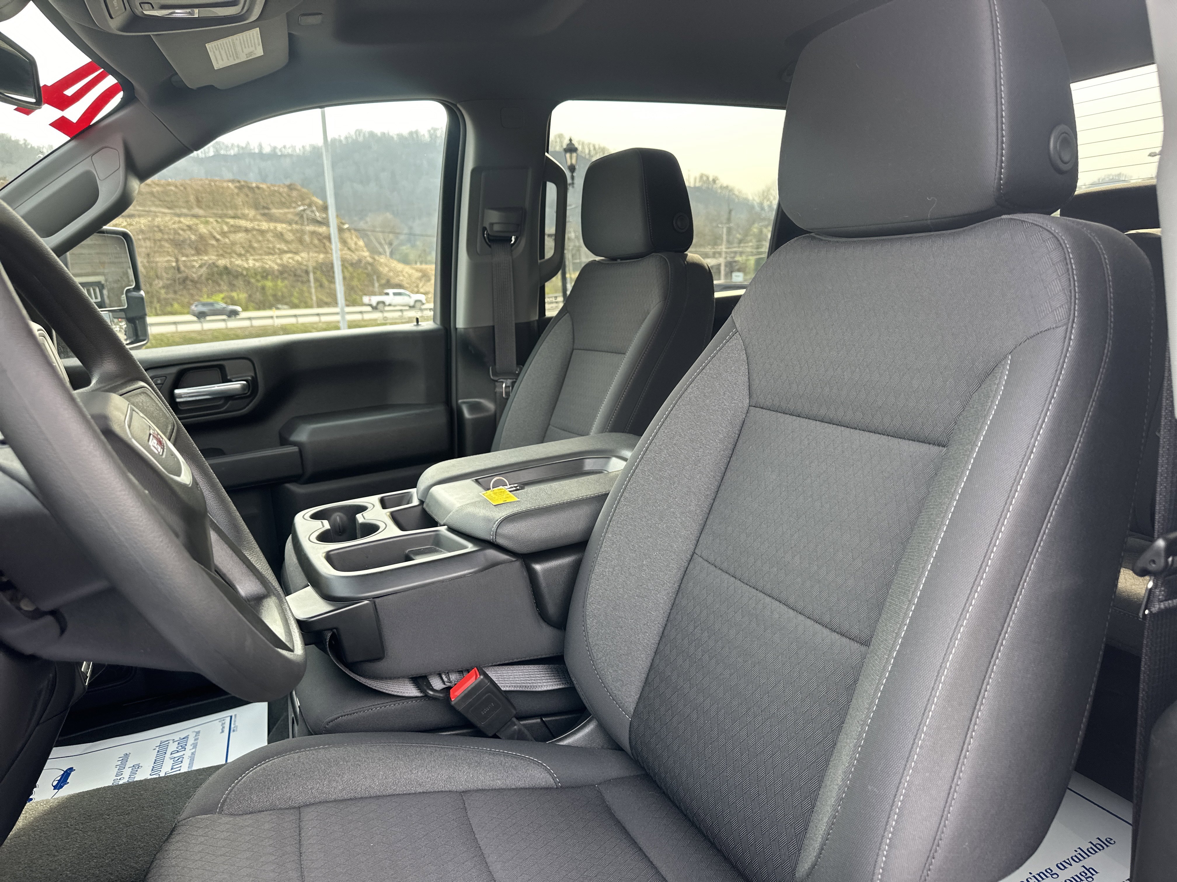 Used 2024 GMC Sierra 2500 Pro image 19