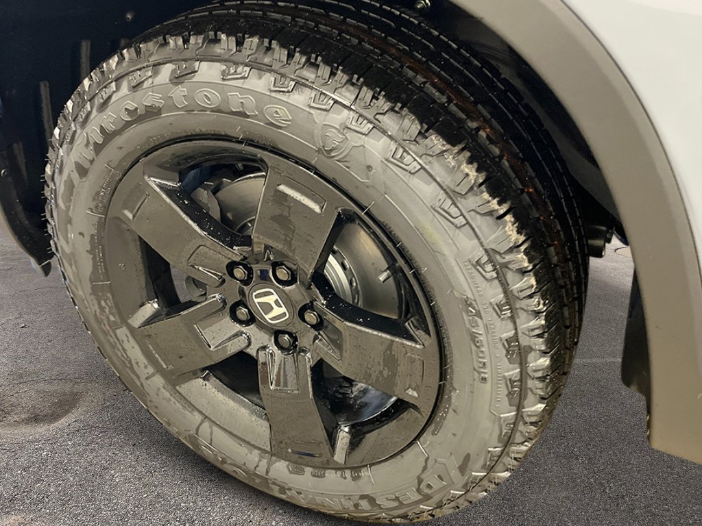 New 2026 Honda Ridgeline Black Edition image 12
