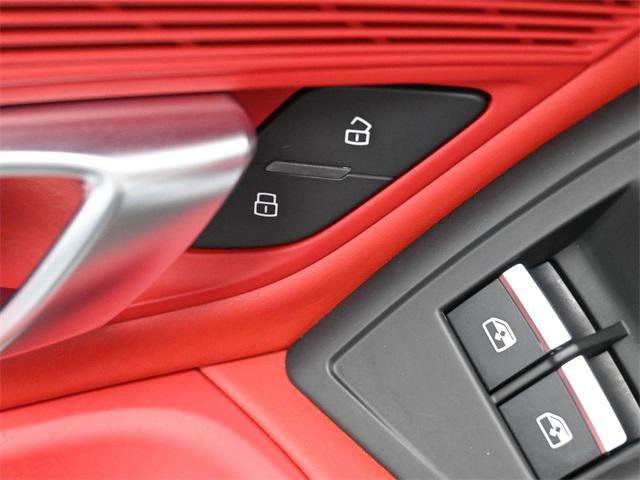 Used 2018 Audi R8 V10 image 14