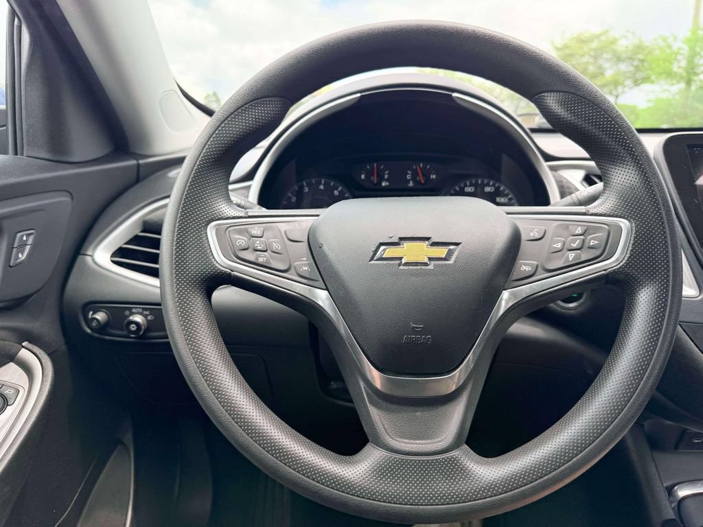Used 2023 Chevrolet Malibu LT w/ Driver Confidence Package FWD image 20