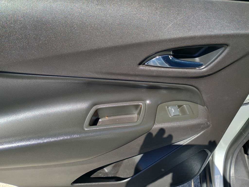 Used 2019 Chevrolet Equinox LT image 14