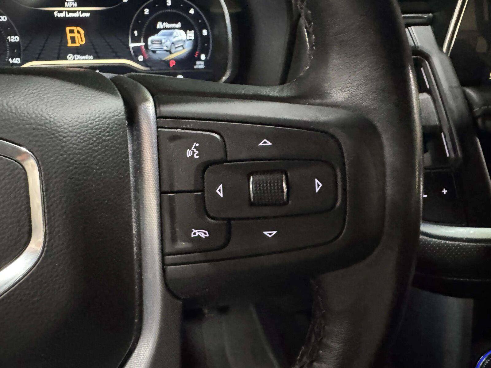 Used 2022 GMC Yukon SLT w/ SLT Luxury Package AWD/4WD image 52