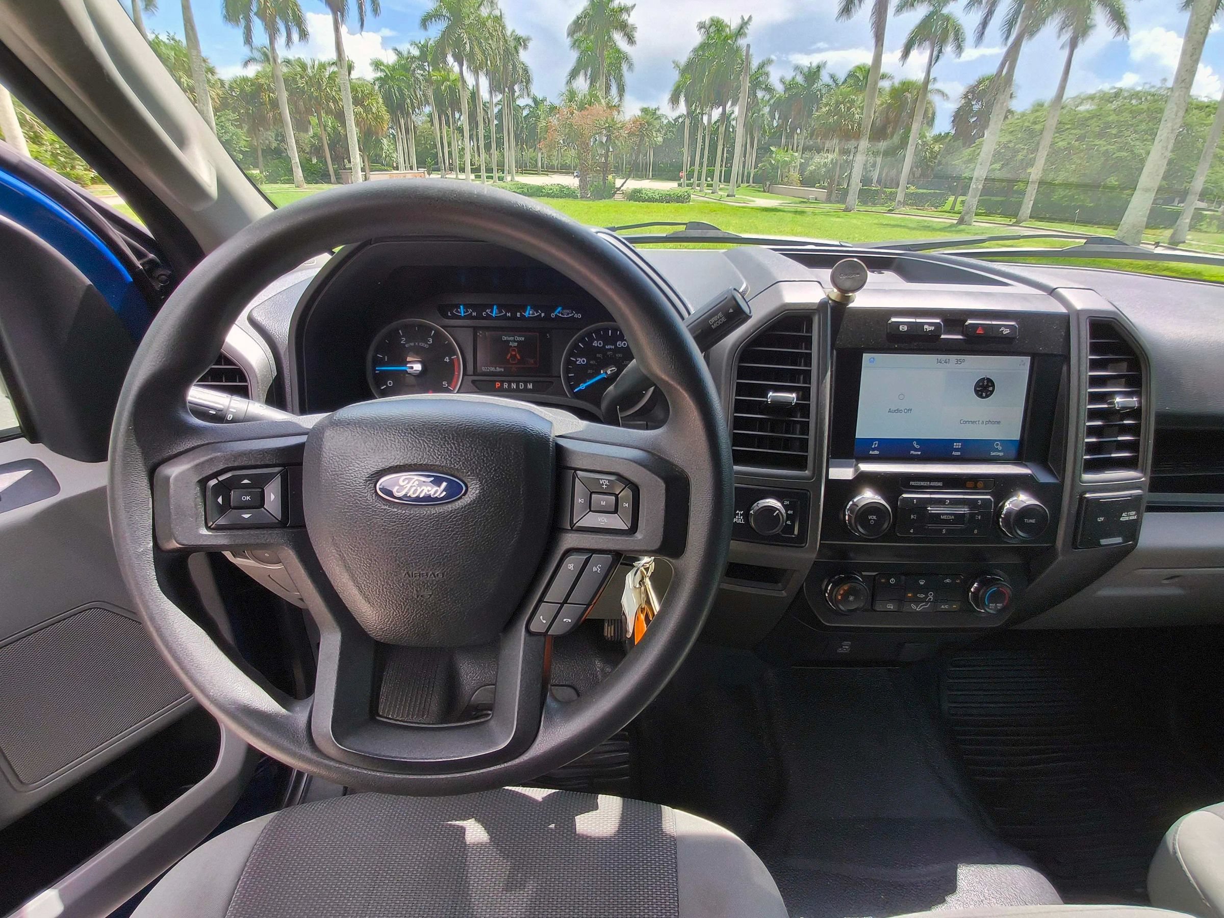 Used 2022 Ford F250 XL w/ Power Equipment Group AWD/4WD image 15