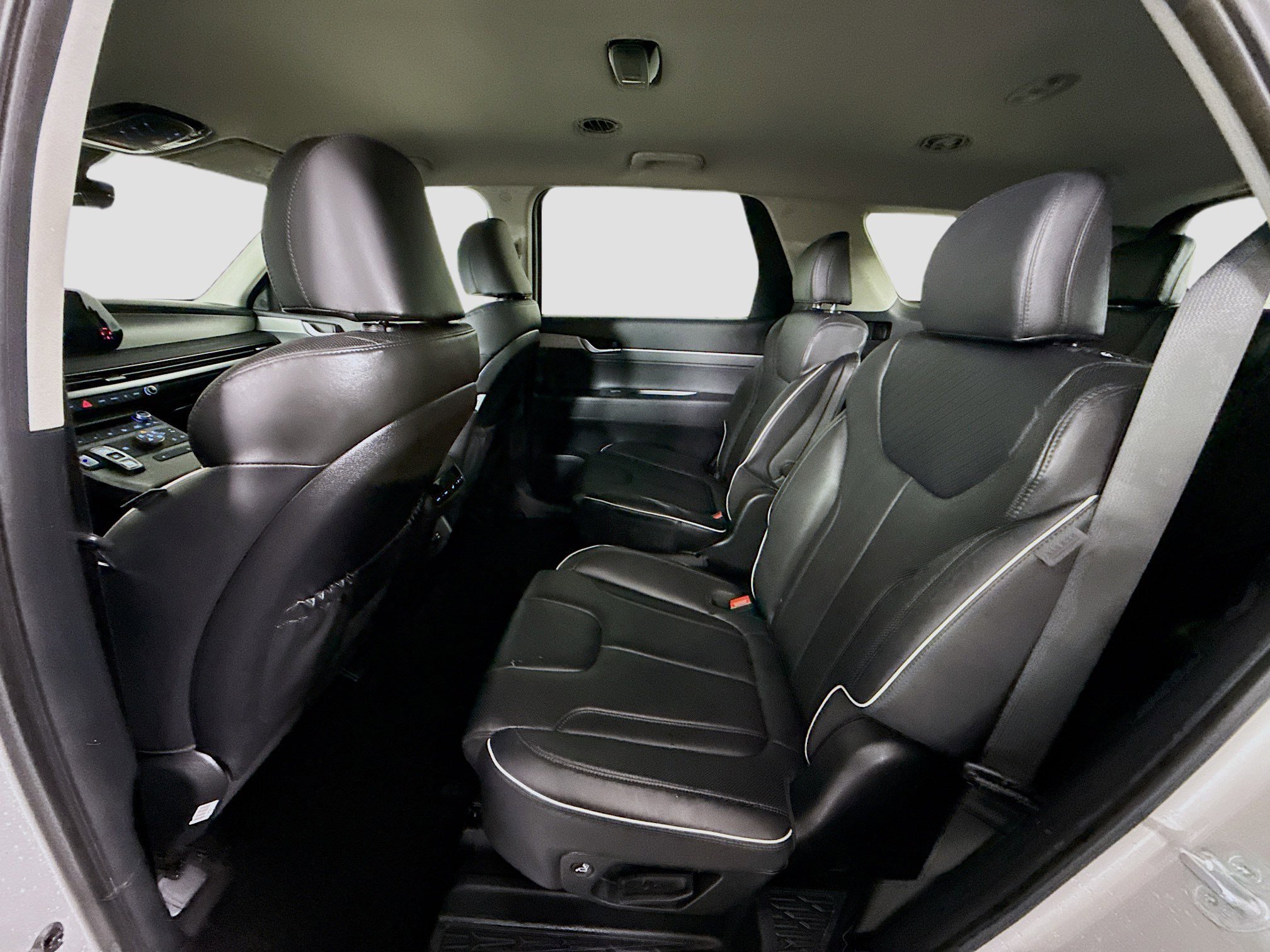 Used 2025 Hyundai Palisade SEL image 25