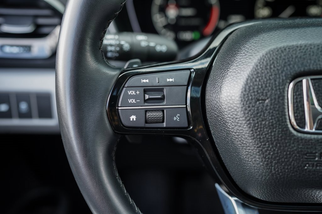 Used 2024 Honda Pilot Touring image 30