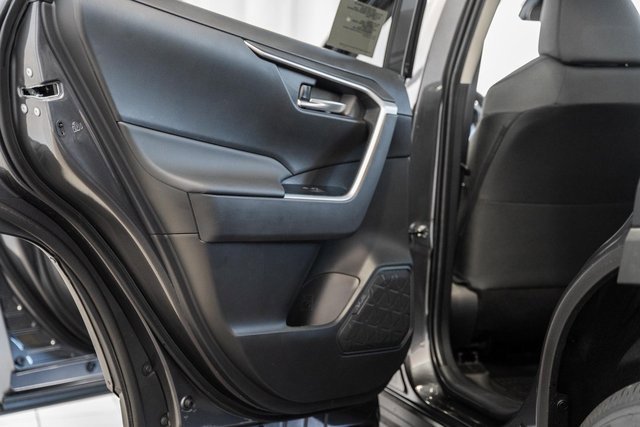 New 2025 Toyota RAV4 XLE image 32