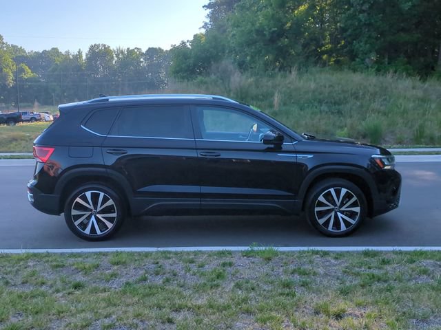 Used 2022 Volkswagen Taos SE FWD image 14