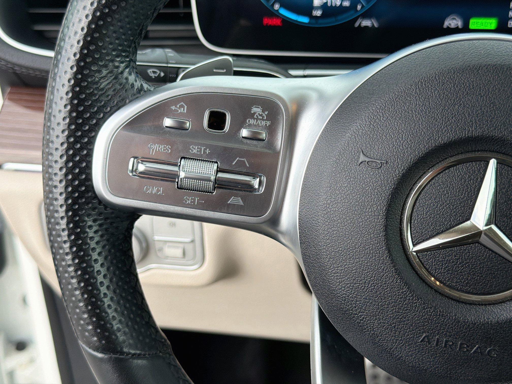 Used 2021 Mercedes-Benz GLS 580 4MATIC image 40