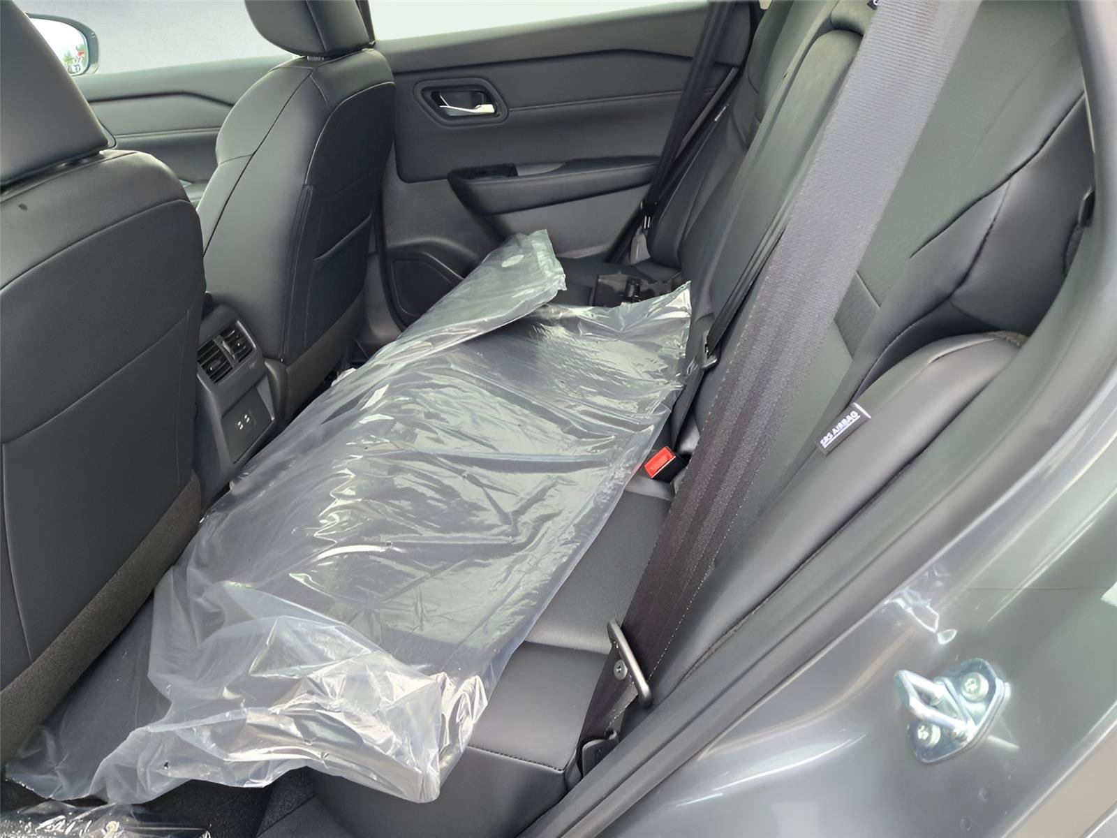 New 2026 Nissan Rogue Dark Armor AWD/4WD image 14