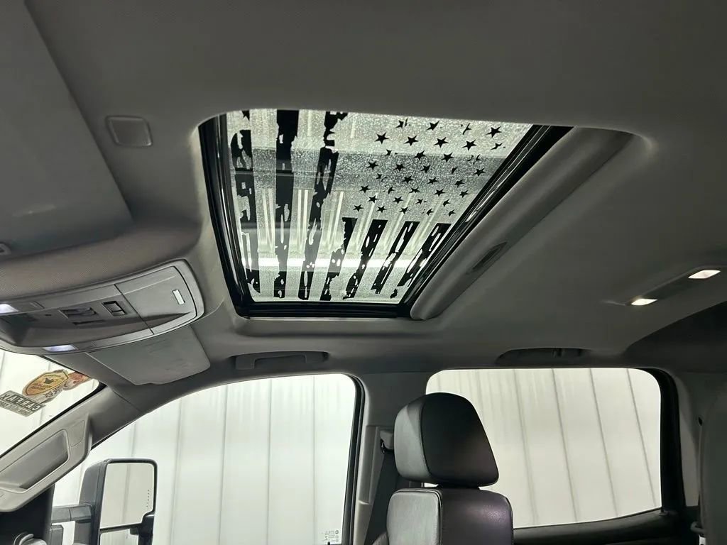 Used 2017 GMC Sierra 2500 SLT w/ Duramax Plus Package image 14