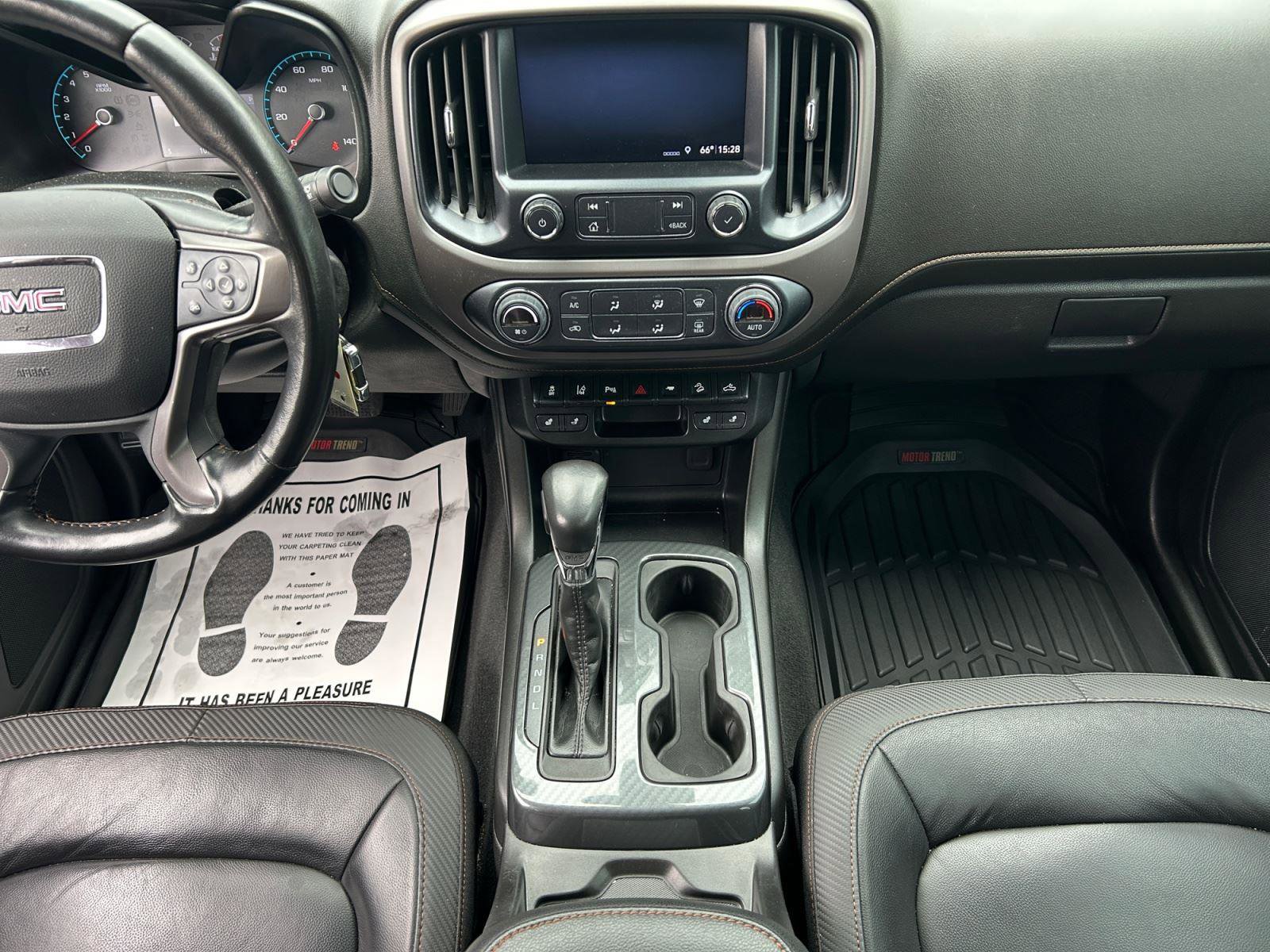 Used 2022 GMC Canyon AT4 image 11