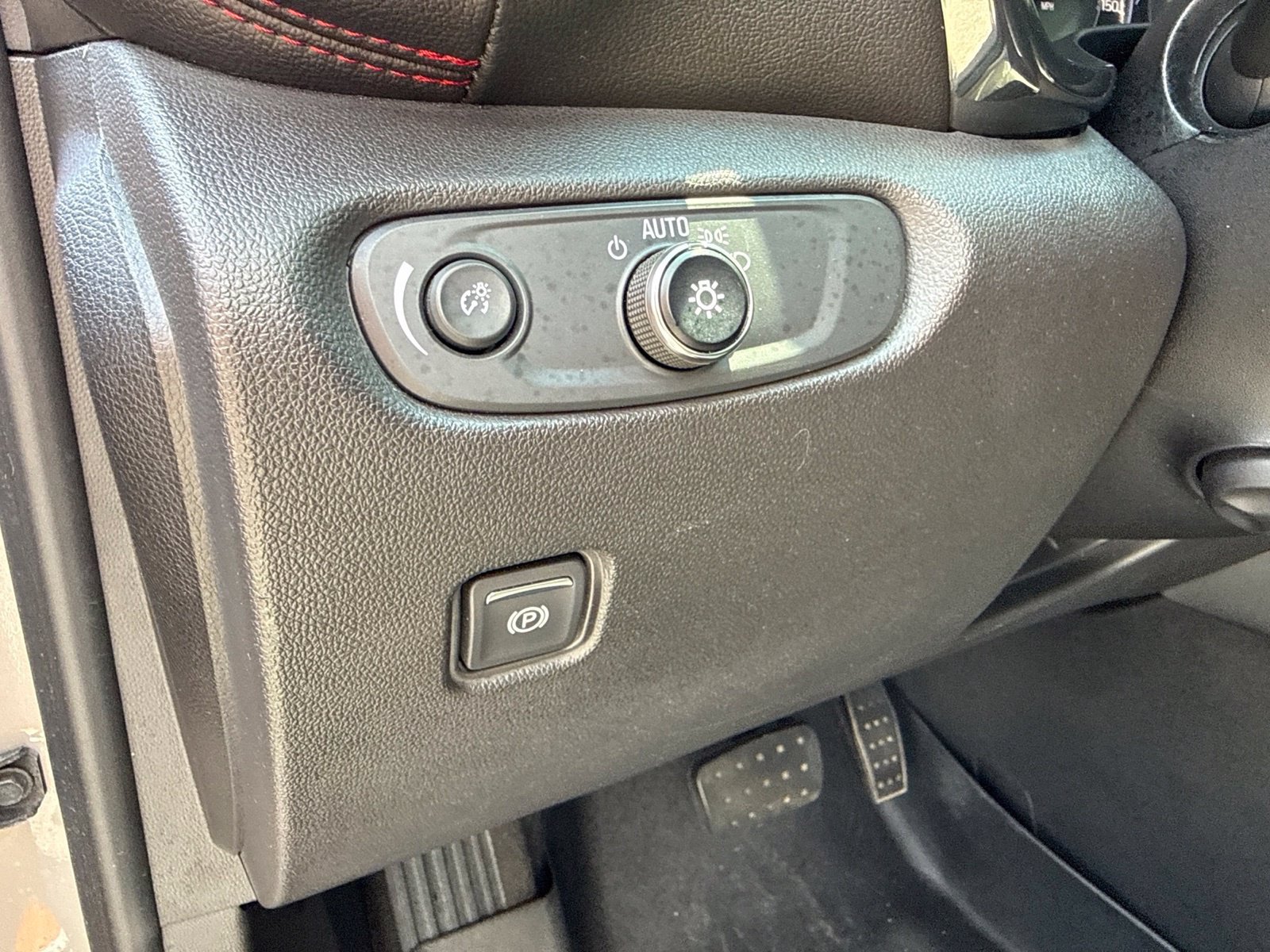 Used 2021 Chevrolet Blazer RS w/ Enhanced Convenience Package FWD image 20