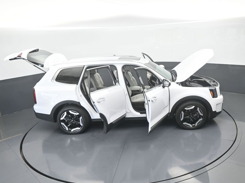 Used 2024 Kia Telluride S w/ S Sunroof Package image 69