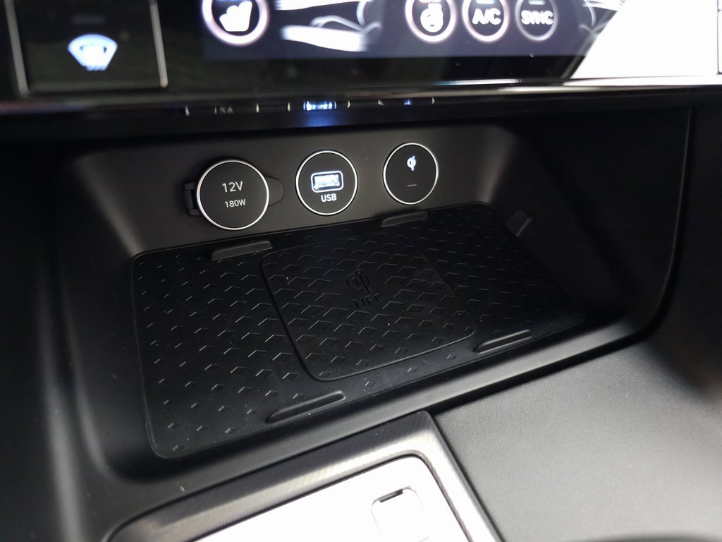 New 2025 Genesis G70 3.3T Advanced w/ Sport Prestige Package image 28