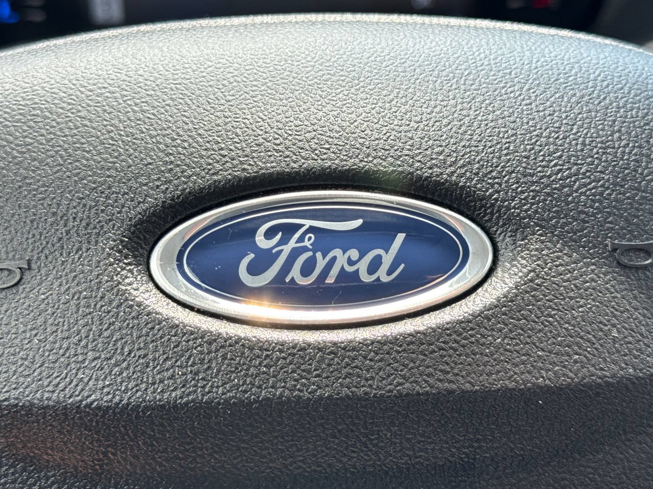 Used 2023 Ford Escape Active w/ Tech Pack #1 AWD/4WD image 29