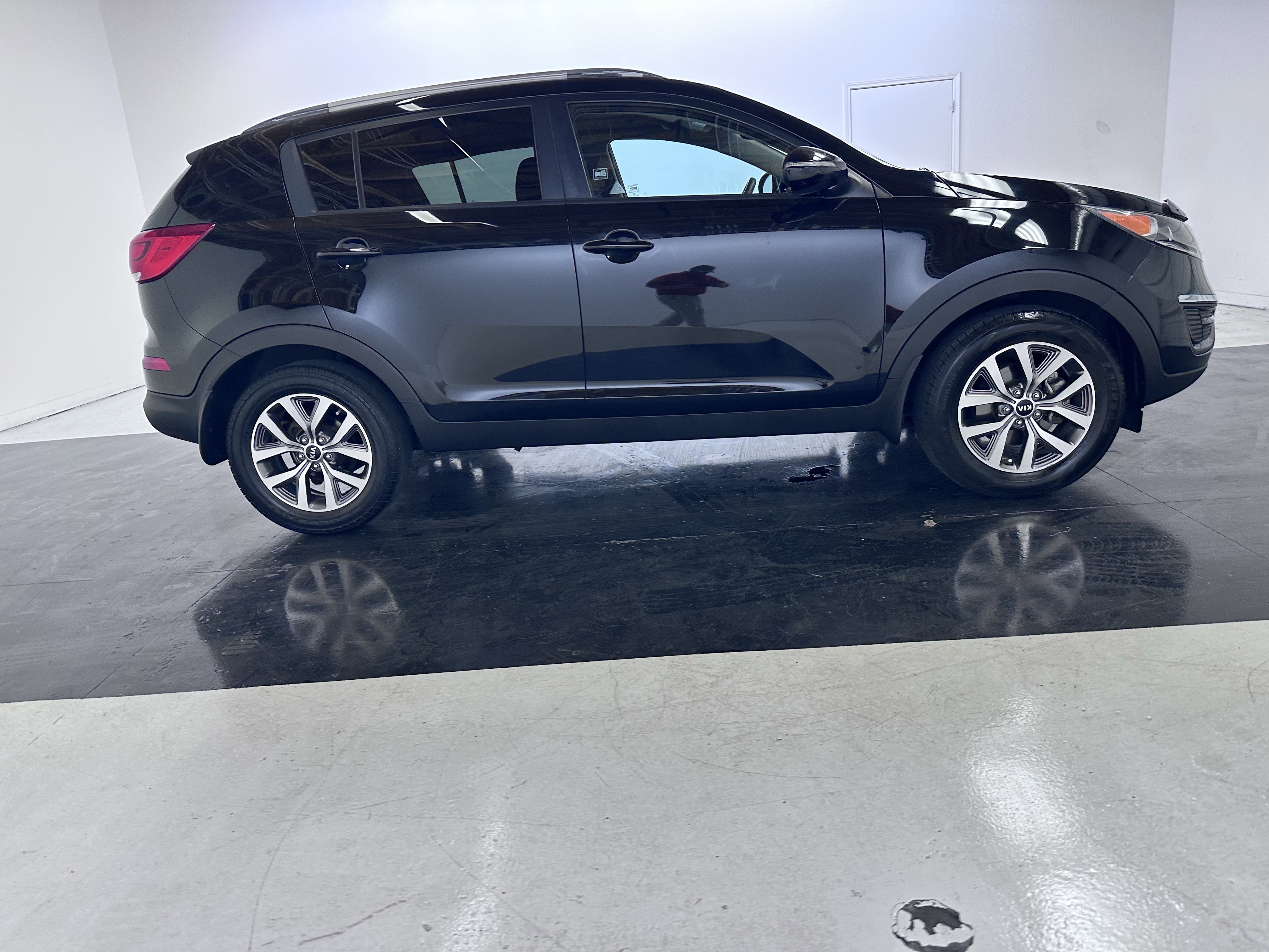 Used 2014 Kia Sportage LX image 18