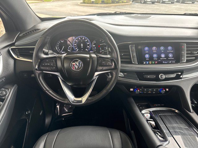 Used 2024 Buick Enclave Premium AWD/4WD image 10