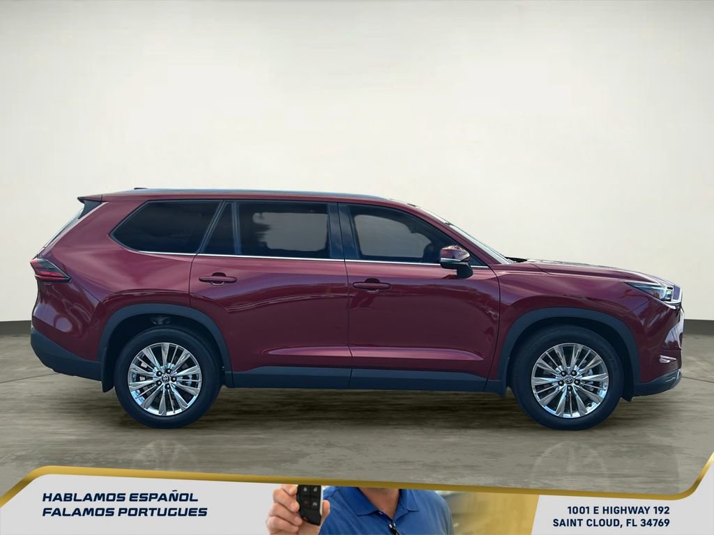 Used 2025 Toyota Grand Highlander AWD image 7