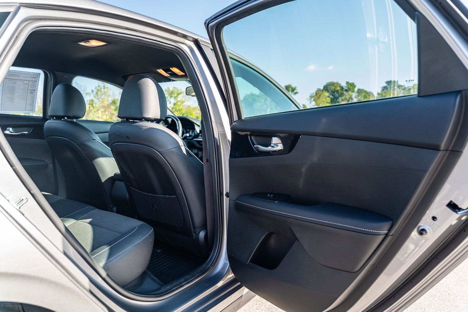 Used 2024 Kia Forte GT-Line image 15