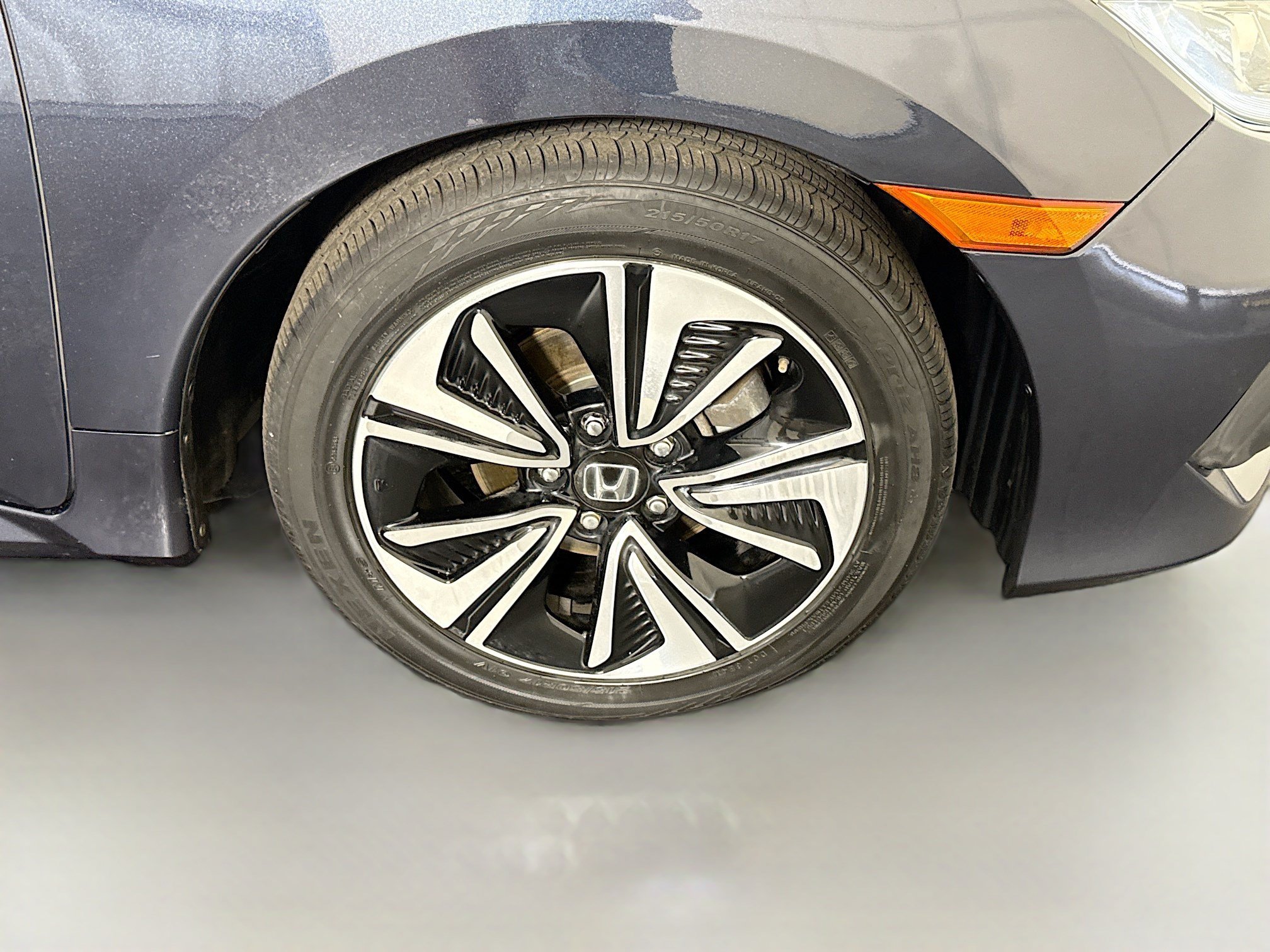 Used 2016 Honda Civic EX-L image 32