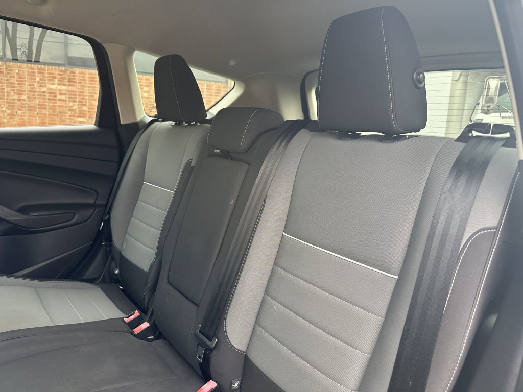 Used 2013 Ford Escape SE image 40