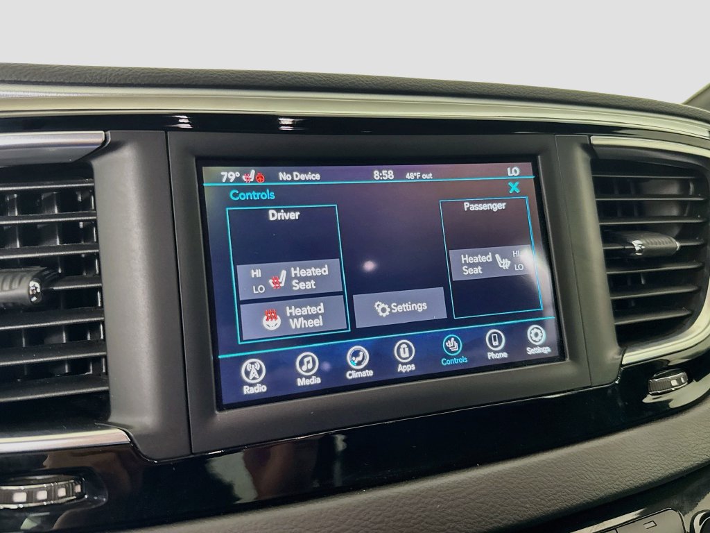 Used 2020 Chrysler Pacifica Touring w/ S Appearance Package FWD image 20