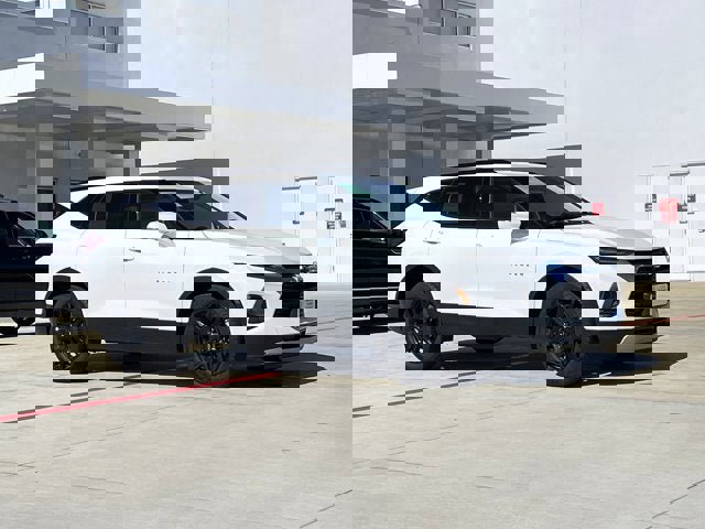 Used 2022 Chevrolet Blazer LT w/ Sound & Technology Package image 5