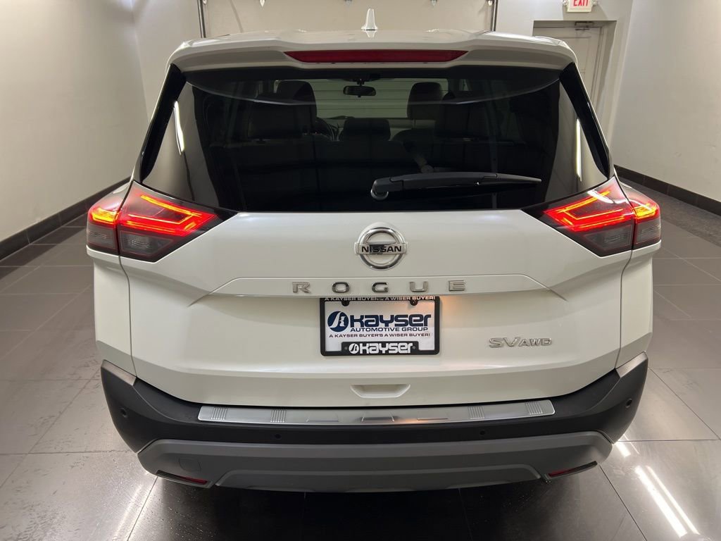 Used 2021 Nissan Rogue SV AWD/4WD image 5