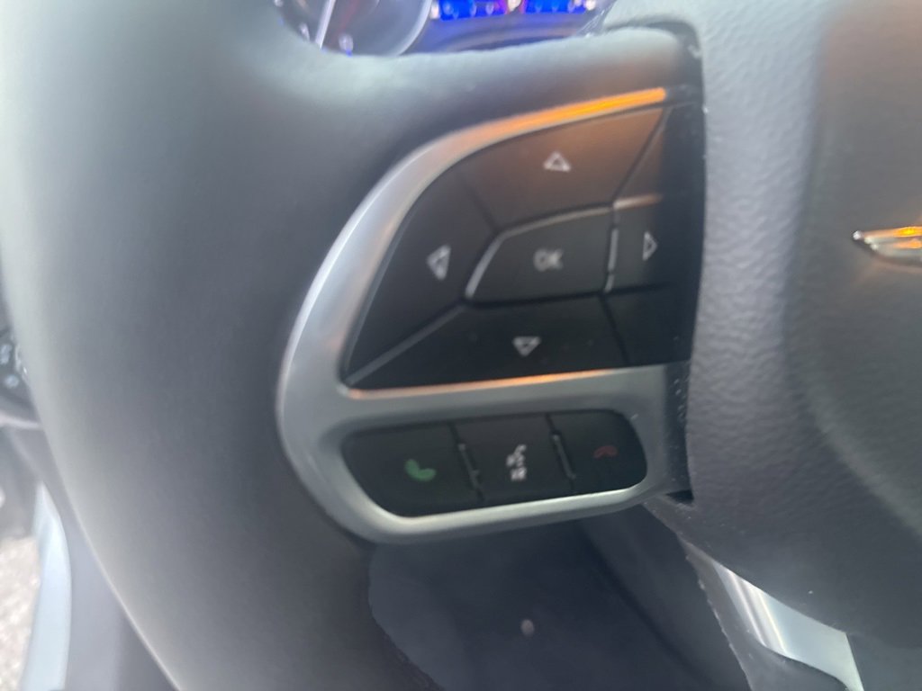 Used 2022 Chrysler 300 Touring L w/ Popular Equipment Group image 23