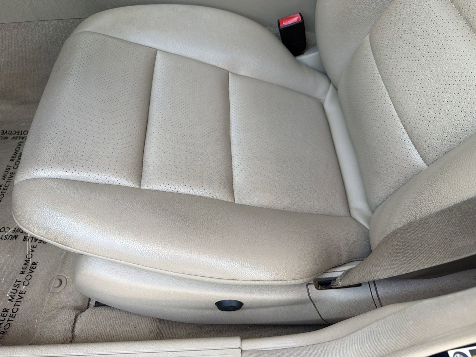 Used 2012 Mercedes-Benz C 300 4MATIC Sedan image 14