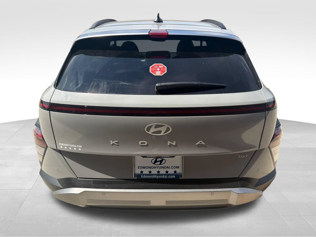 New 2026 Hyundai Kona Limited FWD image 5