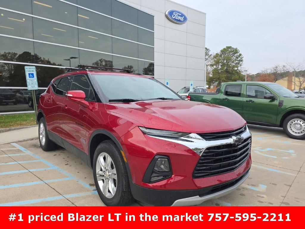 Used 2020 Chevrolet Blazer LT image 2