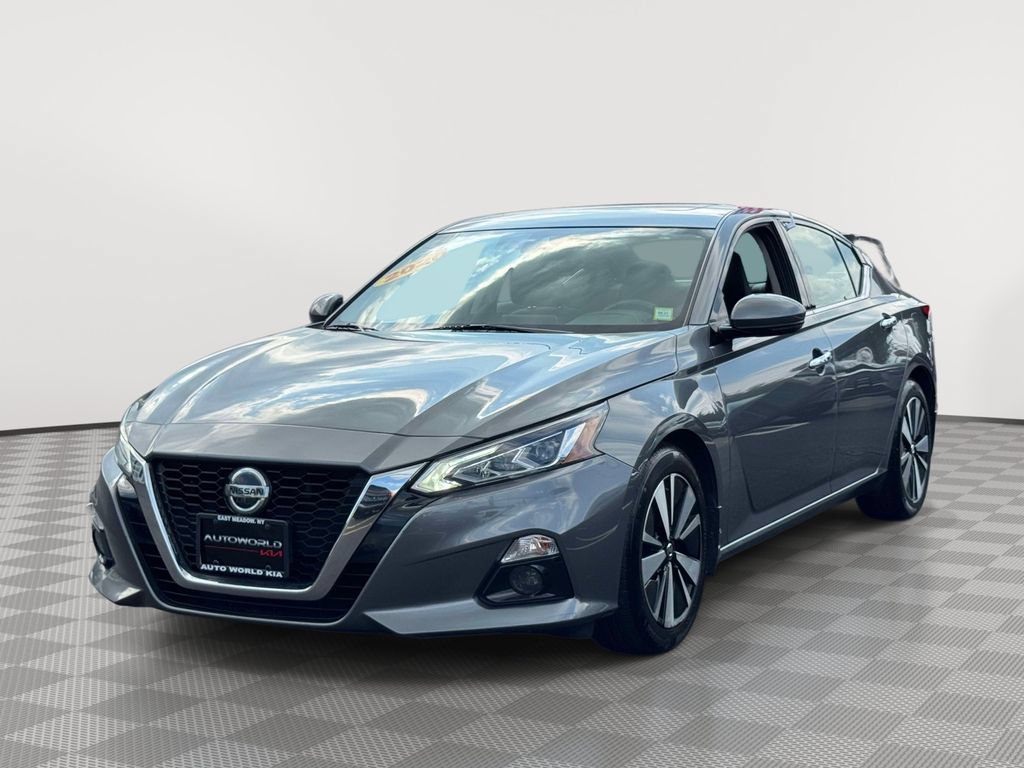 Used 2020 Nissan Altima 2.5 SV FWD image 3